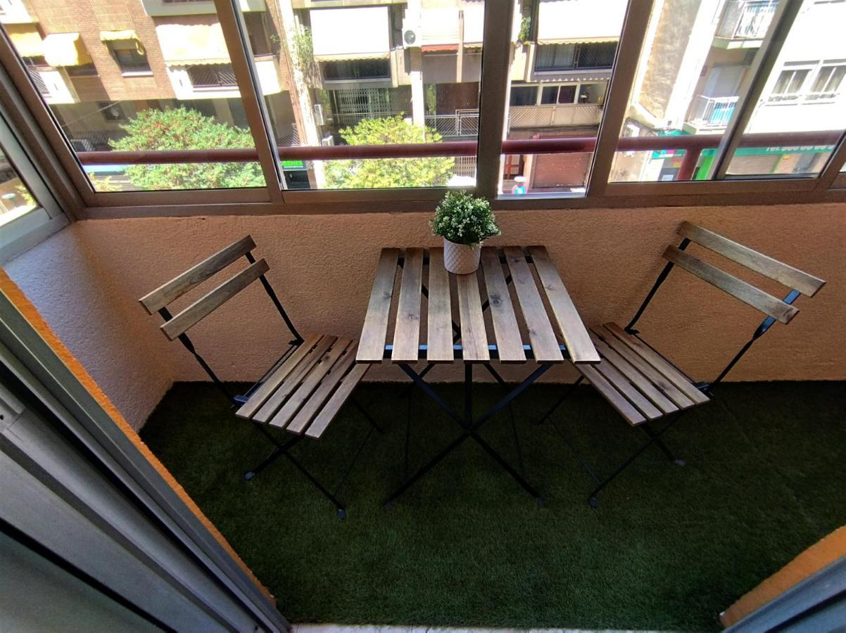 Guesthouse Shared With Host Аликанте Екстериор снимка